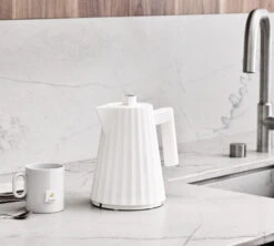 Bouilloire électrique 1L Plissé Noir MDL06/1 B - ALESSI -Café De Qualité alessi bouilloire g2 3