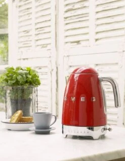 Bouilloire KLF04RDEU Temperature Réglable Rouge 1,7 L + Offre Cadeau - SMEG -Café De Qualité bouil ambred