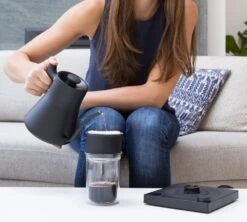 Bouilloire Stagg EKG Noir 90 Cl Col De Cygne - FELLOW 9 Bouilloire Stagg EKG Noir 90 Cl Col De Cygne - FELLOW -Café De Qualité bouilelec noirmat