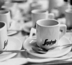 1kg Café En Grain Intermezzo - SEGAFREDO -Café De Qualité cafeengrainsegafredo