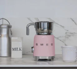 Chocolatière MFF01PKEU SMEG - Rose -Café De Qualité choco