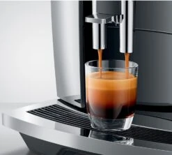 JURA E8 Chrome EB Smart Connect Offert Garantie 3 Ans -Café De Qualité expresso broyeur jura e8 chrome extracton