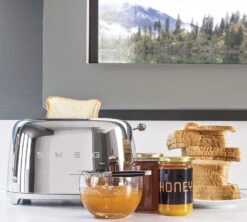 Grille-pain TSF01SSEU 2 Tranches Chromé -SMEG -Café De Qualité gp chrome