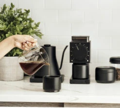 Tasse à Cappuccino - Monty Milk Art Blanc Mat 19 Cl - FELLOW -Café De Qualité lifestyle6 1