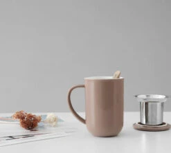 Mug Minima Stone Rose 50 Cl Avec Infuseur Inox - VIVA SCANDINAVIA -Café De Qualité minima rose lifestyle3