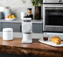 Moulin à Café FELLOW Ode Brew Grinder Gen 2 Blanc 9 Moulin à Café FELLOW Ode Brew Grinder Gen 2 Blanc -Café De Qualité ode gen2 blanc 5