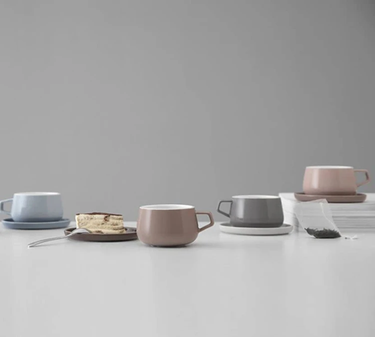 Mug Et Sous Tasse En Porcelaine - Hazy Blue - 30 Cl - Viva Scandinavia 3 Mug Et Sous Tasse En Porcelaine - Hazy Blue - 30 Cl - Viva Scandinavia – Image 3