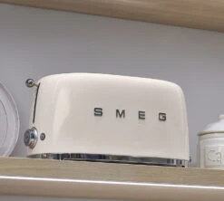 Grille-pain TSF02CREU 4 Tranches - Crème - SMEG -Café De Qualité smeg creme 2