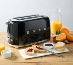 Set Petit-Déjeuner (Toaster - Machine Expresso - Bouilloire) Noir - SMEG -Café De Qualité smeg noir 2 tranches 2