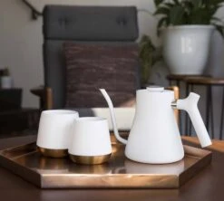 Bouilloire Traditionnelle Stagg Blanc 1 L Col De Cygne - FELLOW -Café De Qualité staggblanc tass