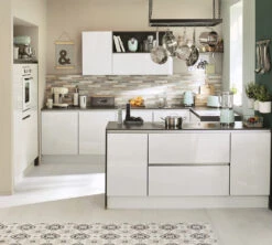 Bouilloire KLF04PGEU Température Réglable Noir 1,7 L + Offre Cadeau - SMEG -Café De Qualité vert d4eau smeg 1